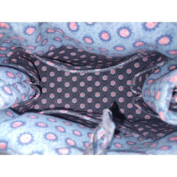 Beautiful and Unique Blue and Red Fabric Purse - Picture 12 of 15